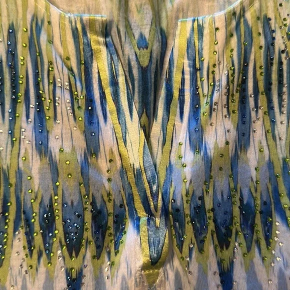 ⭐️ 3/$10 Chico’s Top - Picture 2 of 3